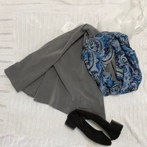 Well loved grey skirt